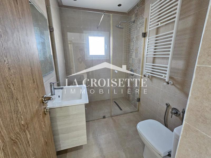 Etage de villa S+2 à La Marsa